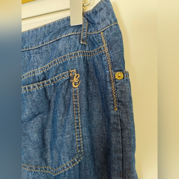 Escada Linen Blend Wide Leg Jeans - US Size 12 - Picture 6 of 12